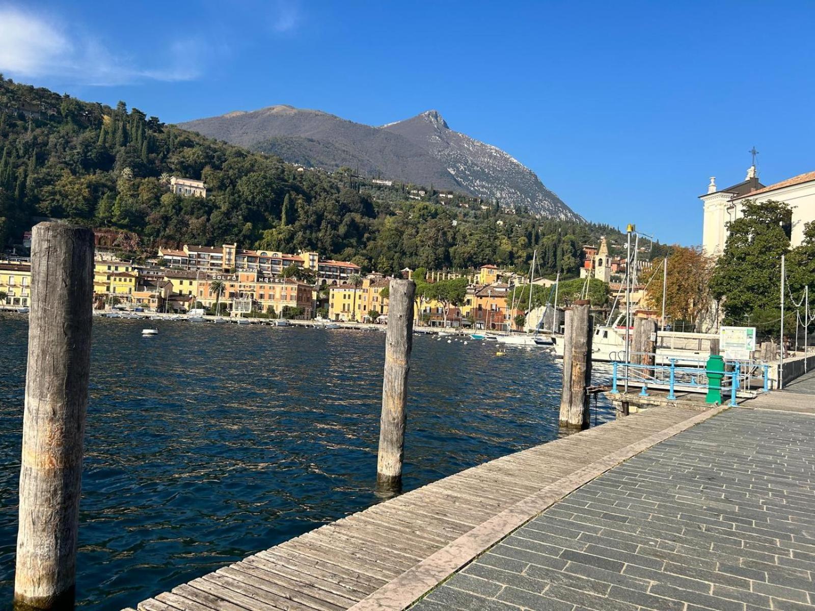Casa Santi Il Silenzio Tra Lago E Montagna 토스콜라노마데노 외부 사진